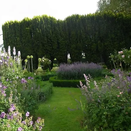 The Cottage Hankerton Priory Exterior photo